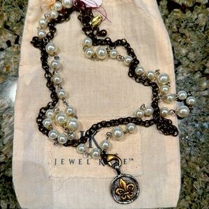 Jewel Kade brass and pearl necklace